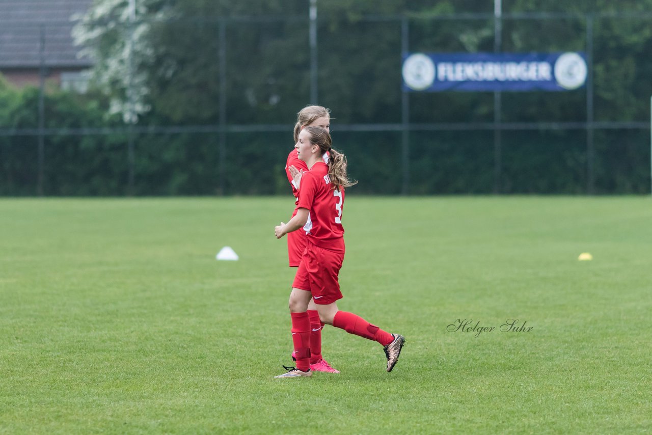 Bild 235 - wCJ SV Steinhorst/Labenz - VfL Oldesloe : Ergebnis: 18:0